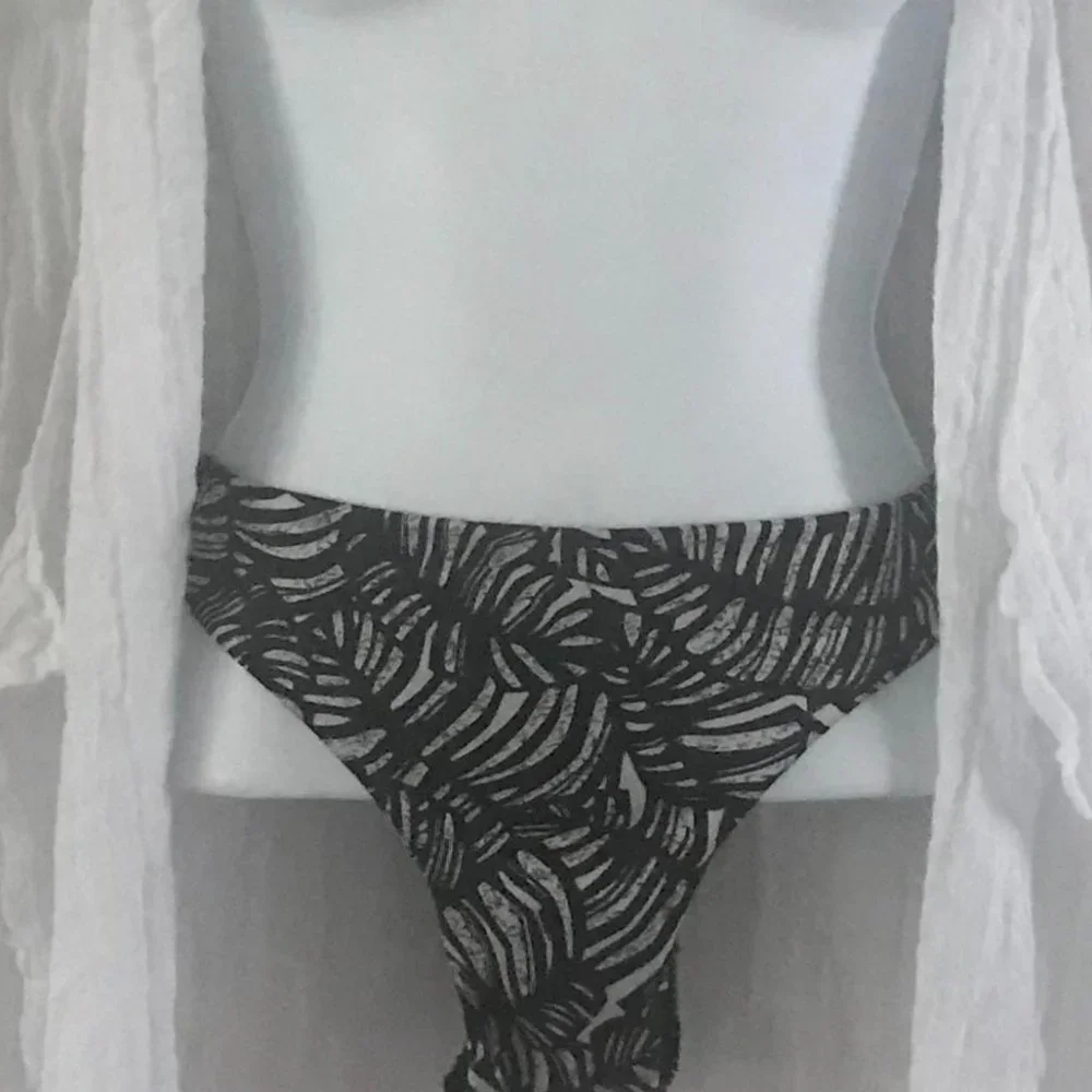 H&M Swimwear Briefs Side Details 6